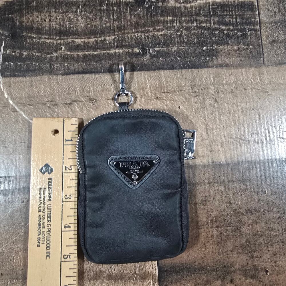 Prada Re-Nylon Mini Pouch Carabiner Logo Lining Black Nylon